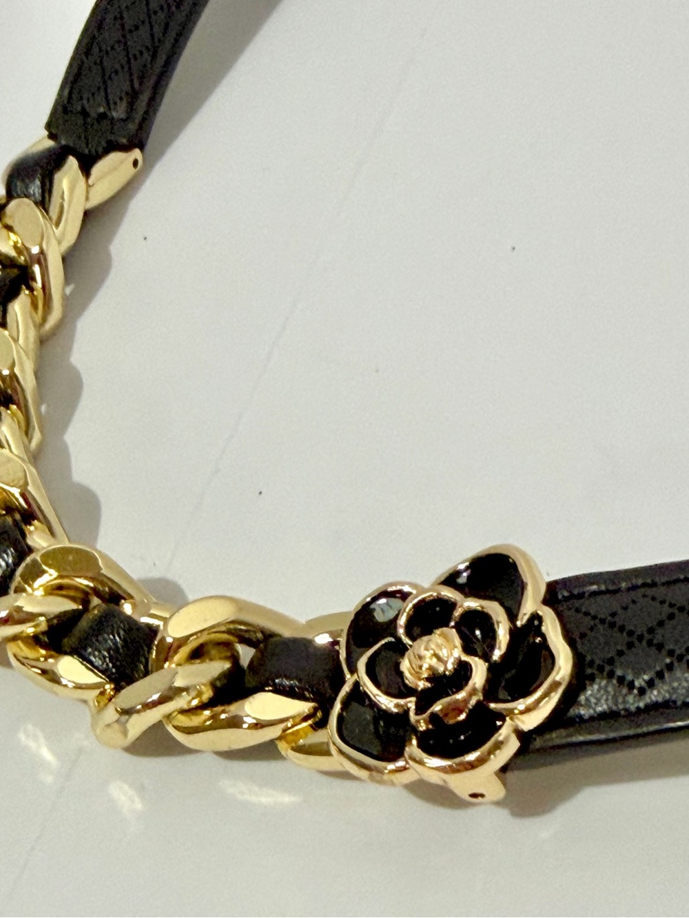 Black and Gold Floral Chain Women’s Necklace